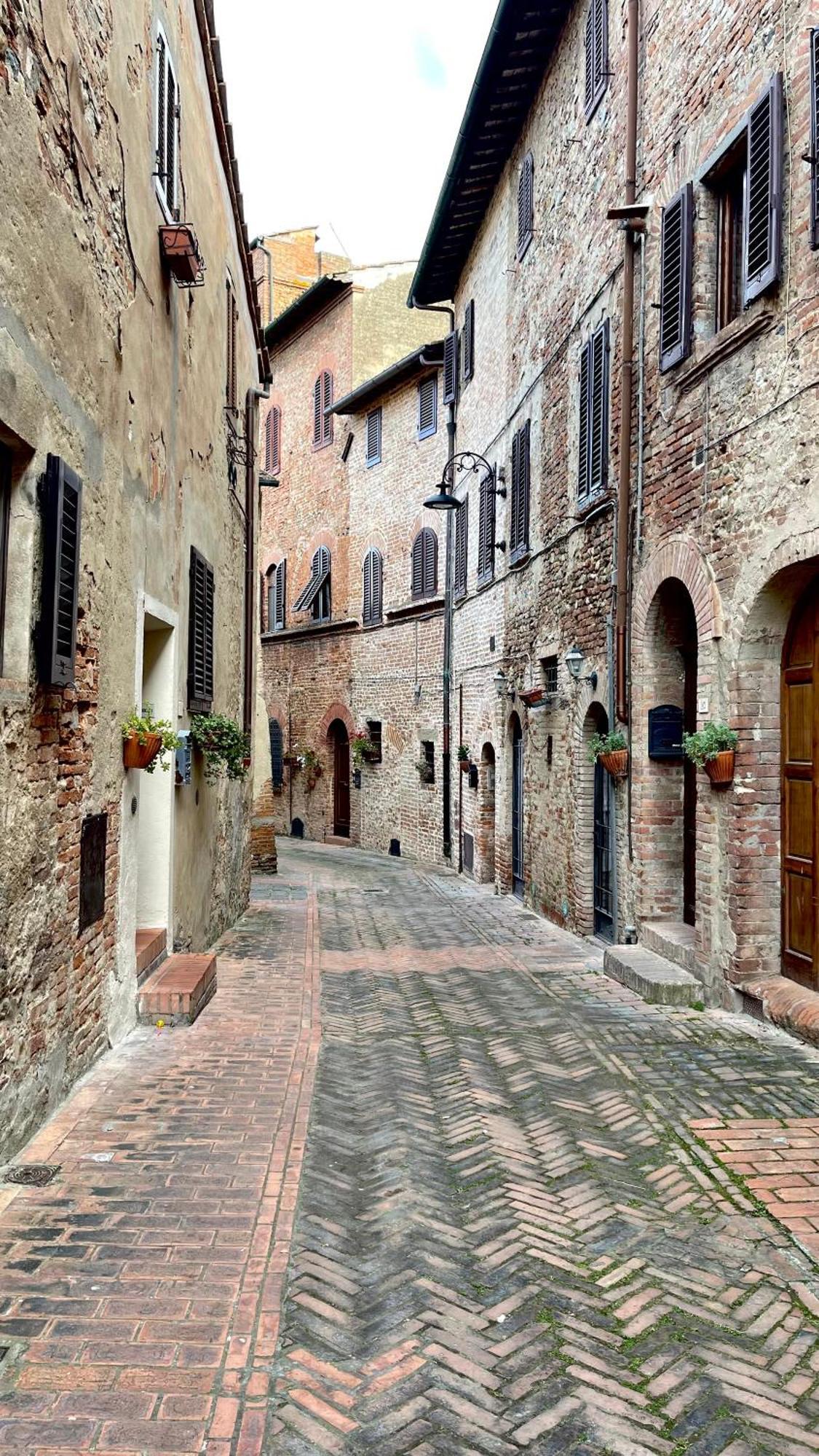 Casa Lenzona